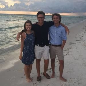 Meet your Posher, Sam